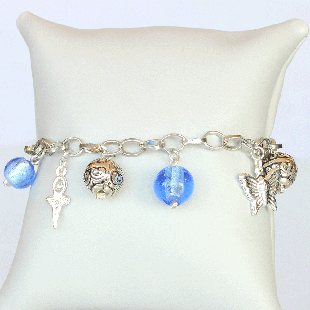 Bracelet Breloque Avec Perles Vertes Et Rouges - Fermoir Mousqueton - Longueur 17-18 Cm
