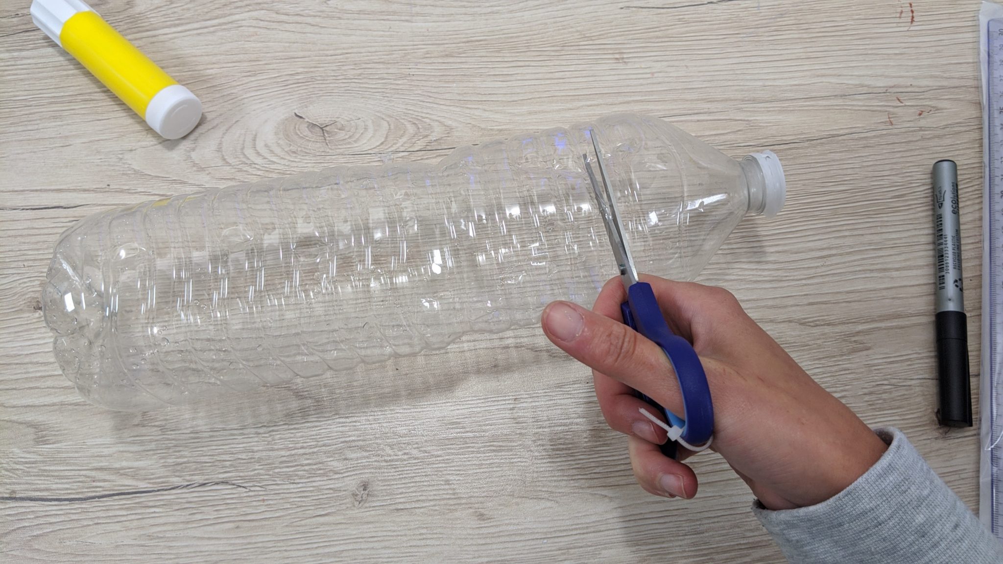 Fabriquer un pluviomètre pour les petits ManzaBull' Fabriquer un pluviomètre pour les petits ManzaBull'
