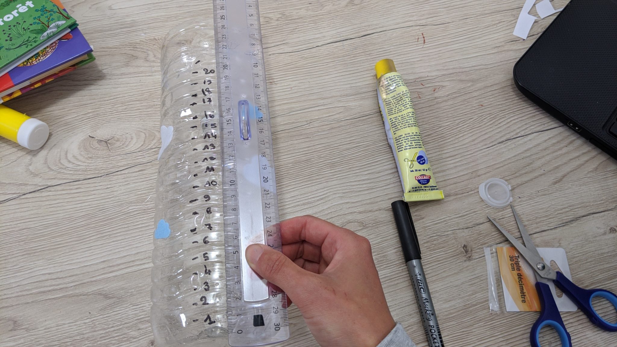 Fabriquer un pluviomètre pour les petits ManzaBull'