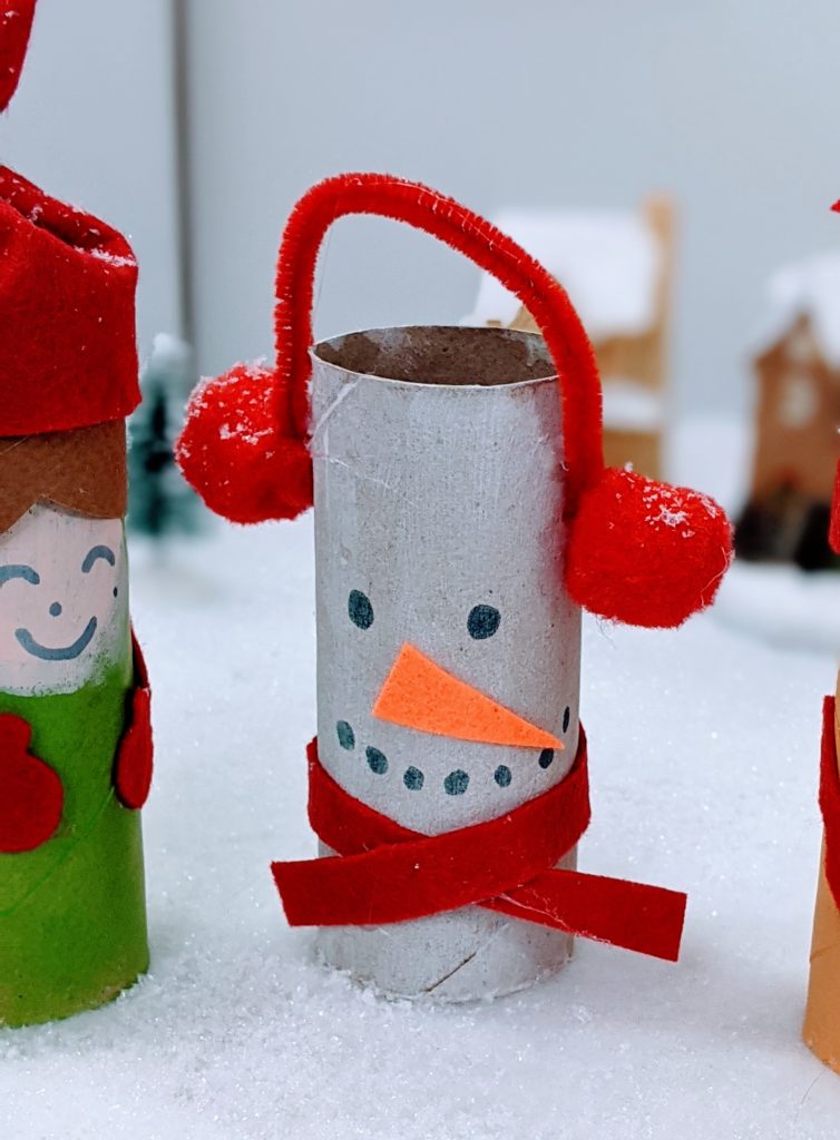 Décor de Noël en rouleaux de papier toilette - ManzaBull